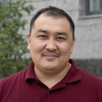 Серик Байжанов